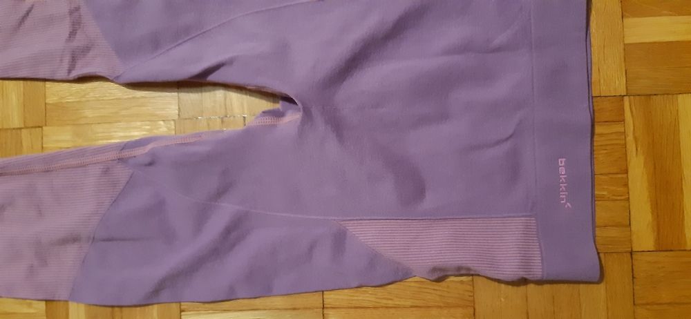 Dziewczece Legginsy termiczne rozmiar 134