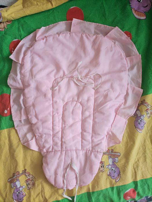 Продам сидушку на ходунки детские.