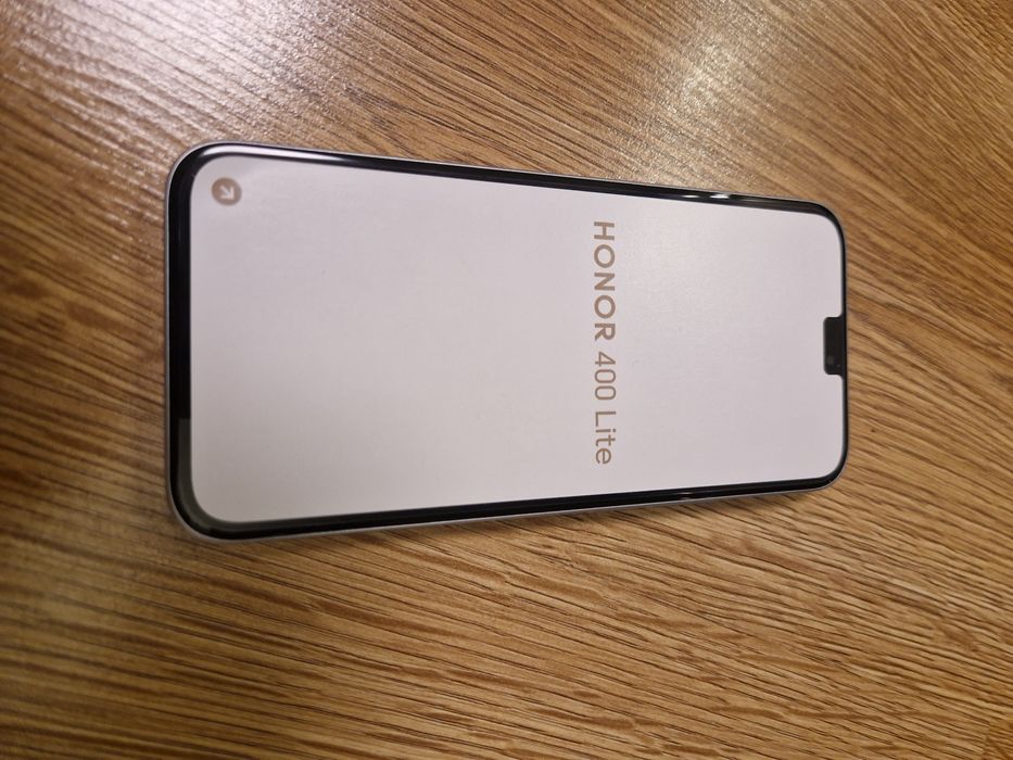 Telefon Honor 400 lite