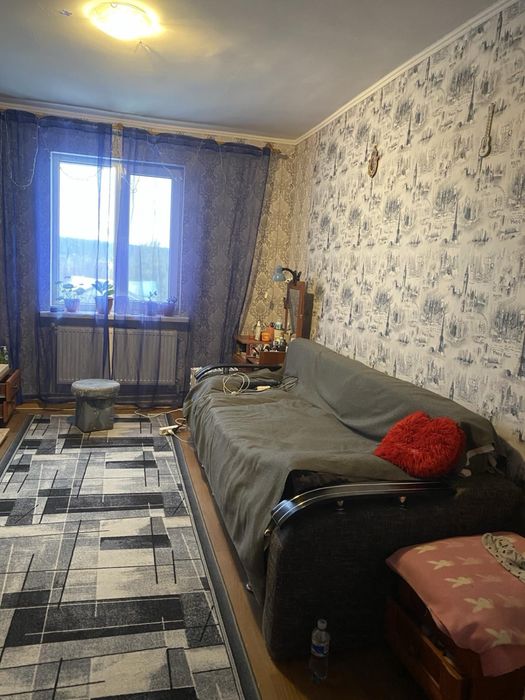 Будинок  в передмісті Житомира село Пряжів