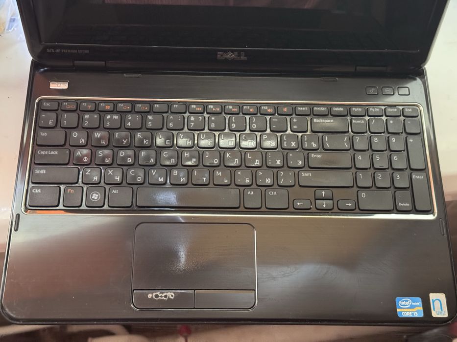 Ноутбук Dell Inspiron N5110 / 15.6" / Core i3 / 8 GB RAM / Wi-Fi адаптер у подарунок