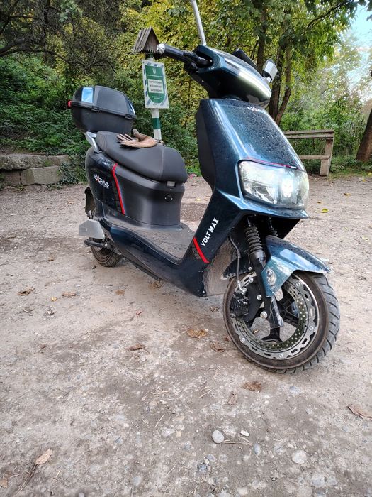 Електроскутер VOLT-MAX 72V 2000W