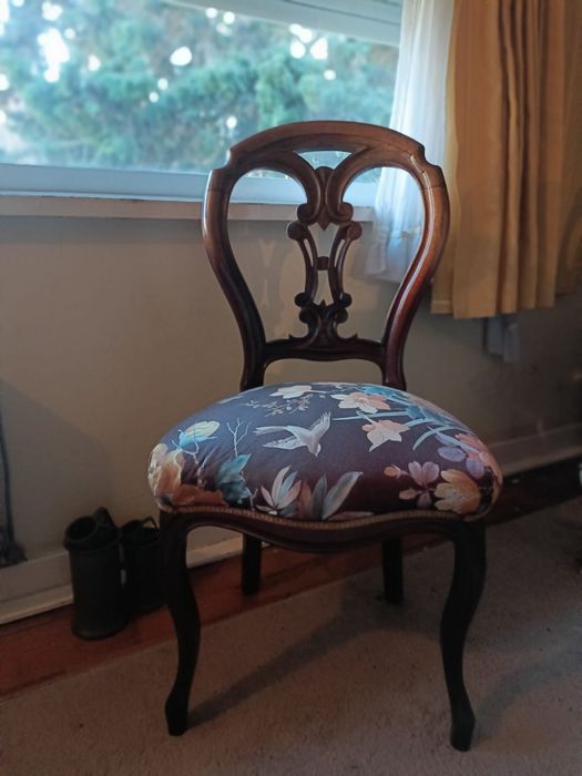 6 cadeiras estilo romântico