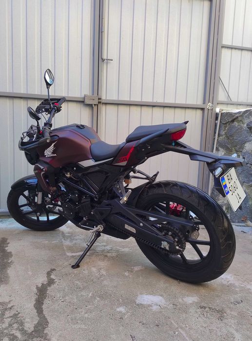 Мотоцикл Naked Rider CB250R