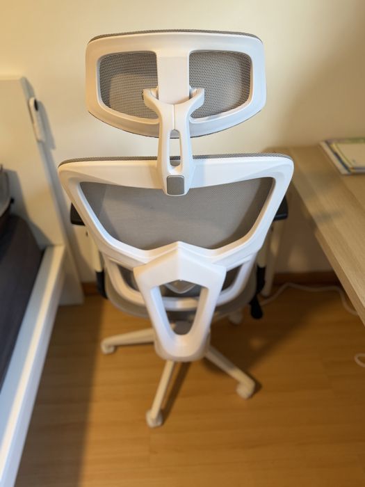 Cadeira Ergonómica Offy Lyca - Em Excelente Estado!