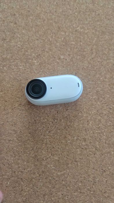 Câmara Insta360 GO3