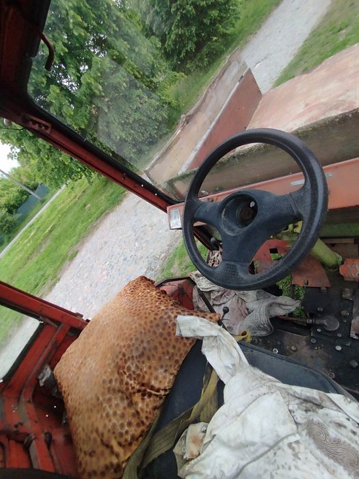 ХТЗ Т-16 в доброму стані