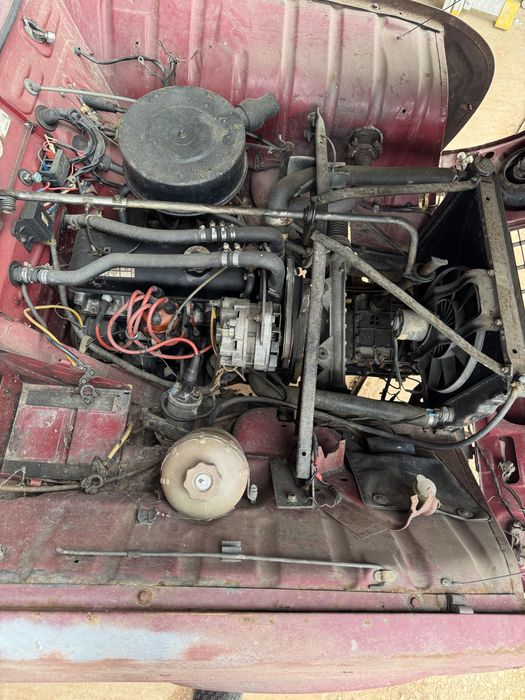 Renault 4L 1975 (trabalha e anda)