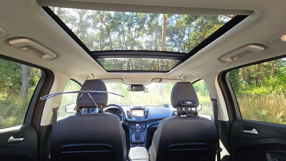 Ford Kuga Pierwszy właściciel, szyberdach, skórzana tapicerka, aero belki