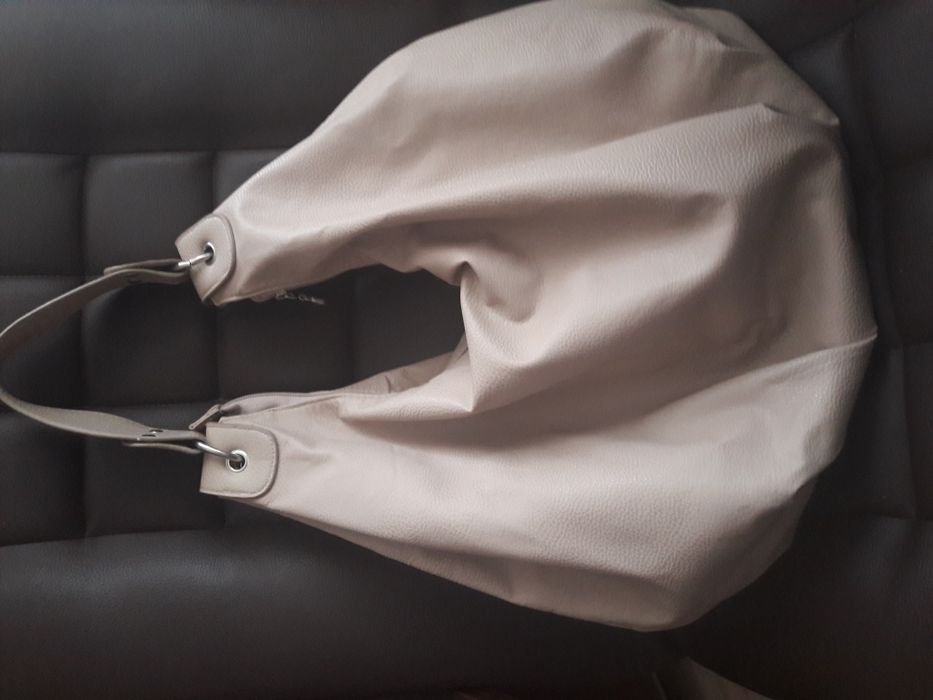 Torebka Cropp-typ-worek.