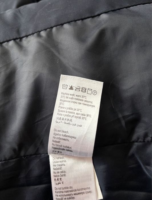 Продам куртку жіночу пухову Colins