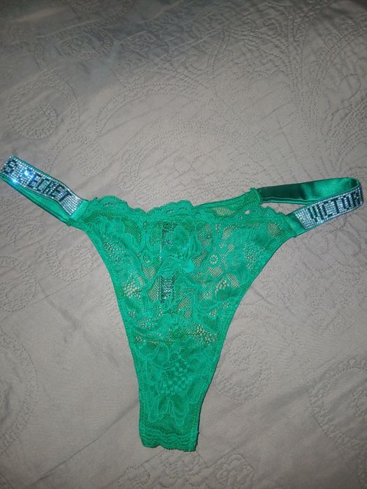 VERY SEXY Bombshell Shine Strap Thong Panty  М