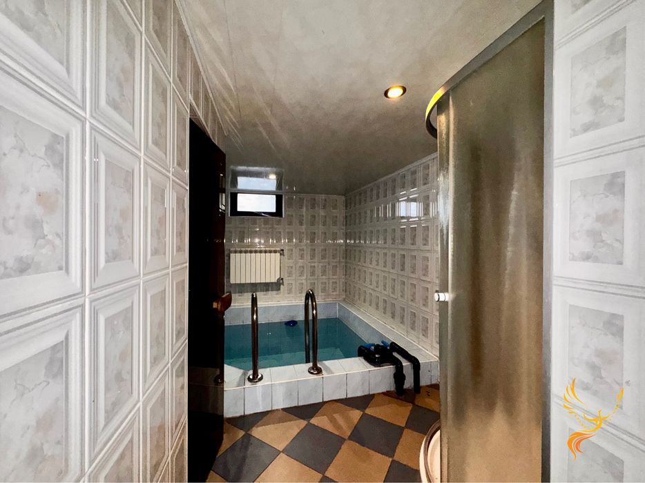 Продається прибутковий готельний комплекс у серці Карпат — м. Яремче!