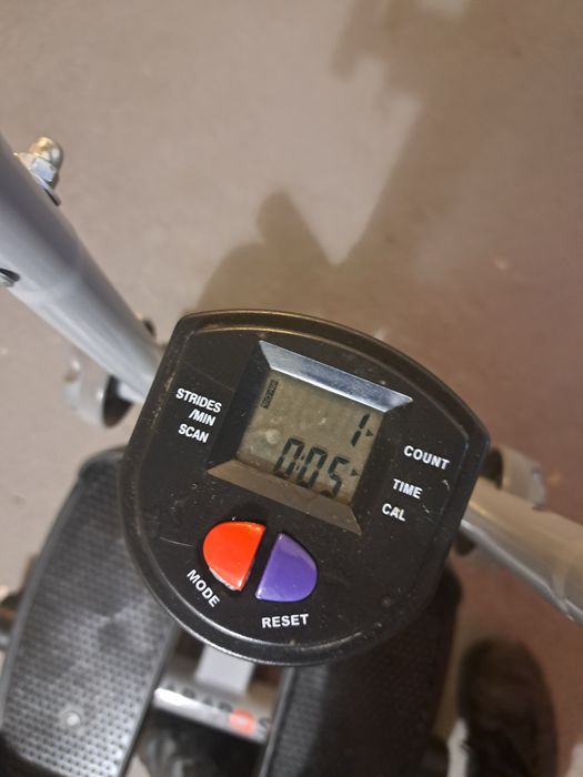 Stepper skretny z licznikiem