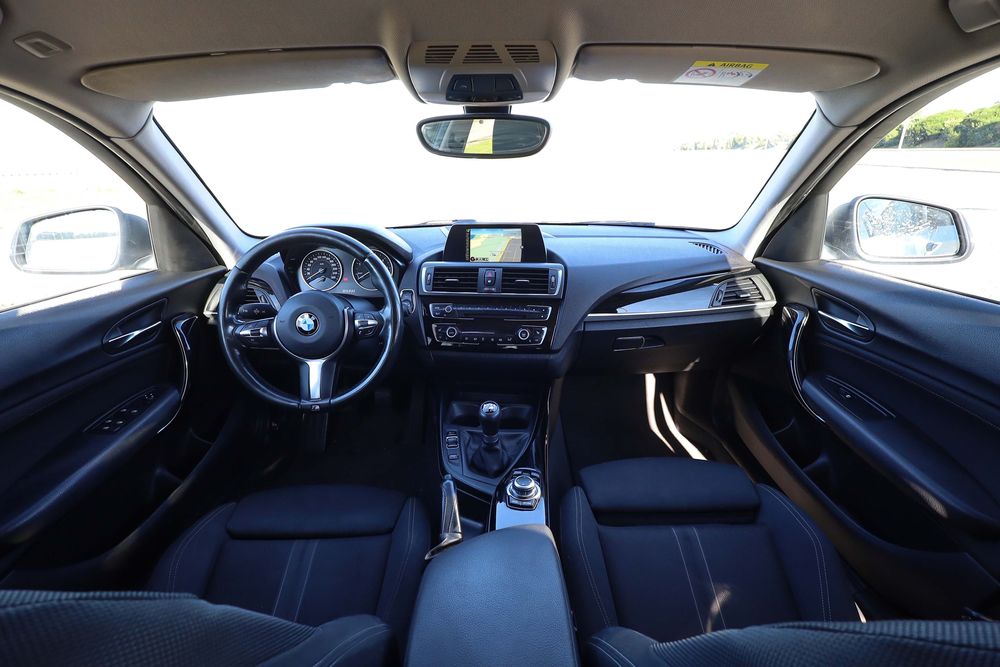 Bmw 116 d Pack M - Desde 180€ /mês