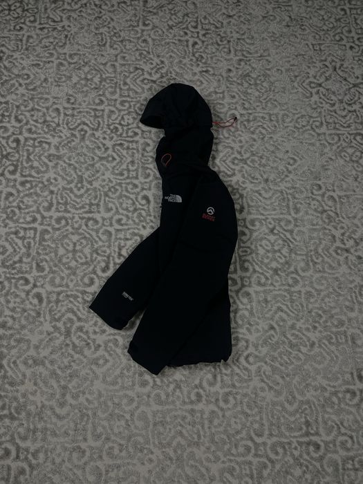 Вітровка The North Face Gore-Tex M