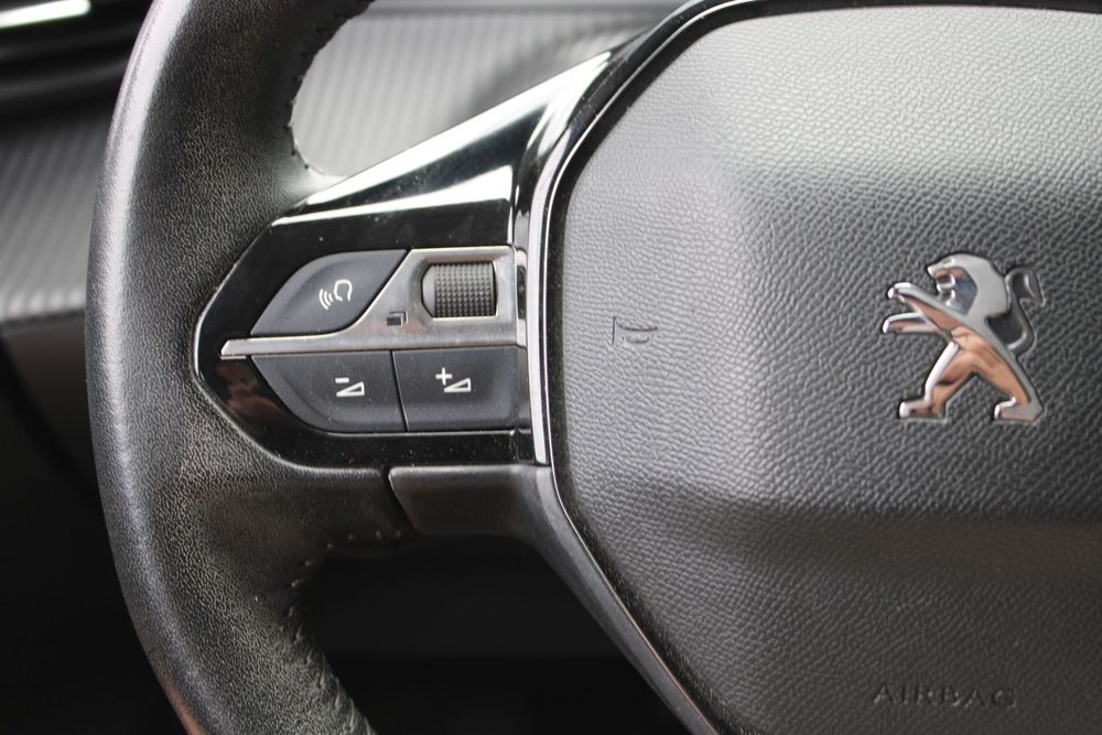 Peugeot e-208 50 kWh Active