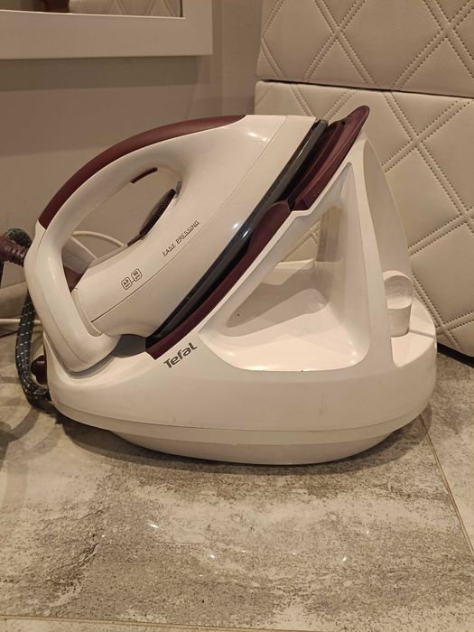 Generator pary Tefal Easy Pressing GV5247