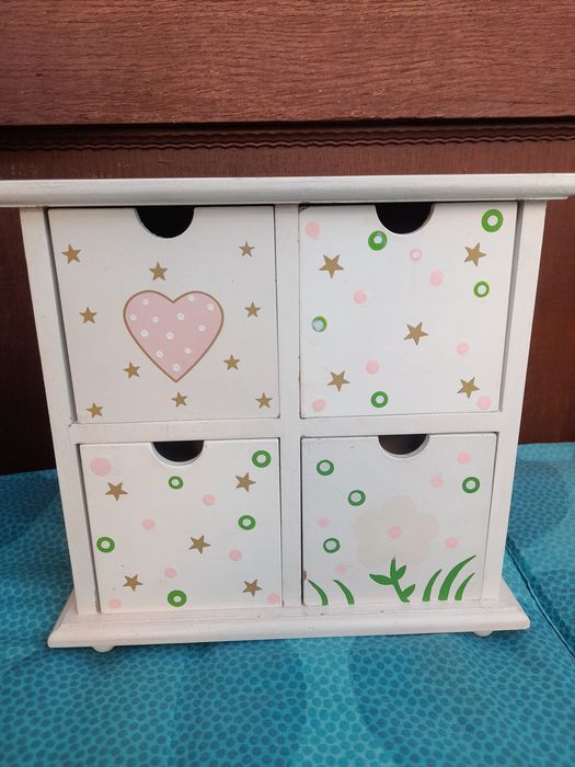 Komódka i skrzynka do decoupage