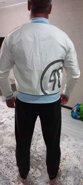 спортивная куртка nike 90