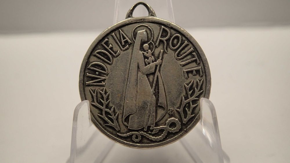 Medalha antiga de Notre Dame de la Route