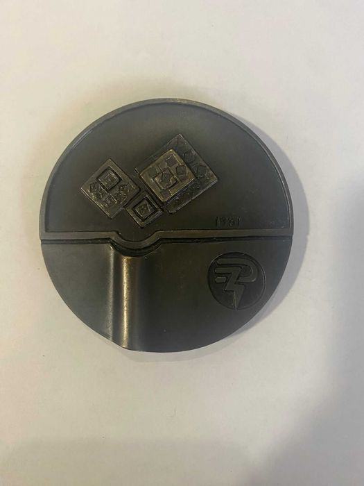 Medalhas comemorativas em brinze da EDP