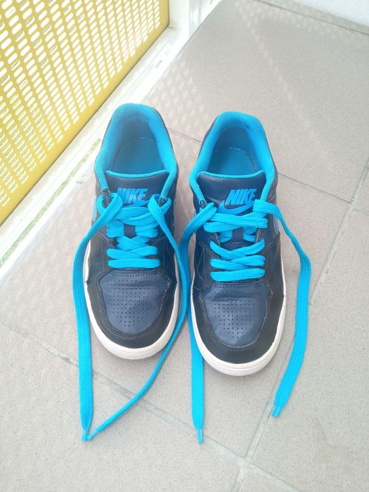 Buty NIKE PRIORITY LOW GS rozmiar 39 unisex