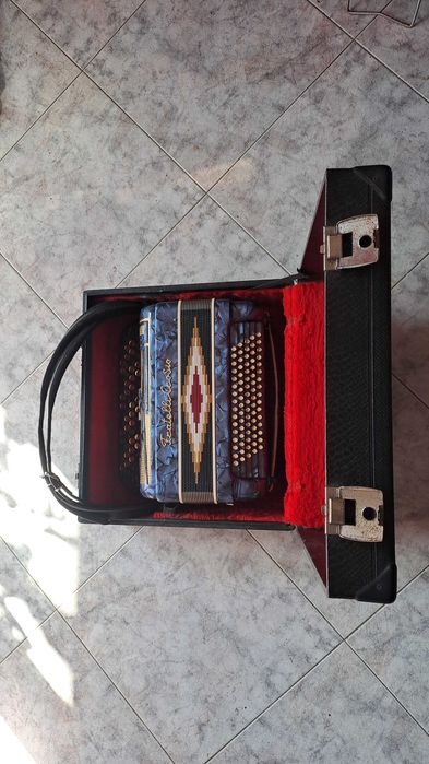 Acordeon Fratelli Crosio de botões azul