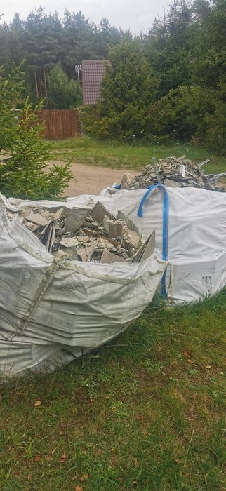 Oddam gruz 2 pełne worki