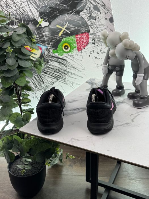 Кросівки Nike Revolution 40 розмір Е8708