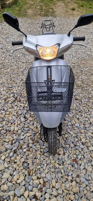Мопед скутер Suzuki LETS 2