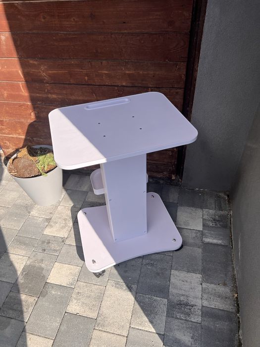 Stolik kosmetyczny calissimo