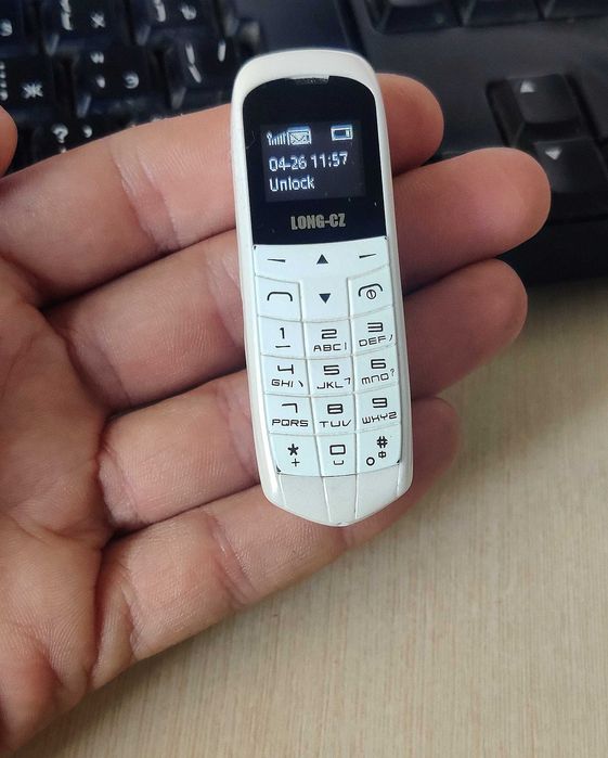 Самый маленький мобильный телефон LONG CZ
