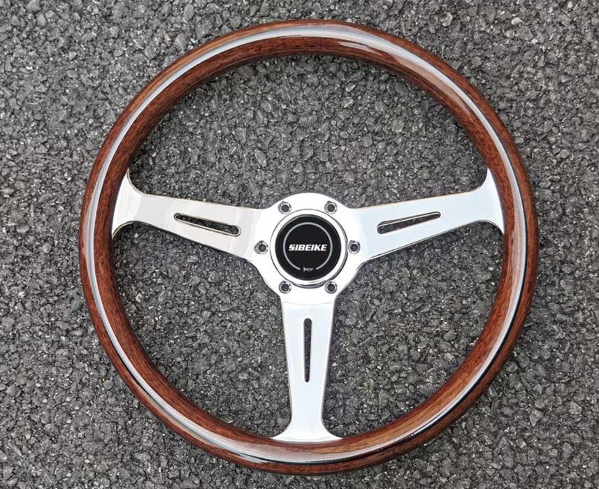 Tenho para venda alguns volantes