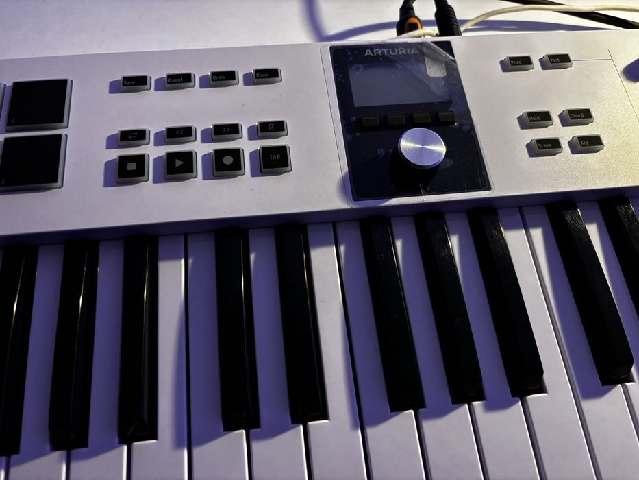 Arturia keylab essential 61 mk3