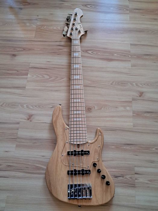 Atelier Z Beta 6 Gitara basowa