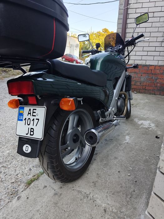Продам Honda NTV650