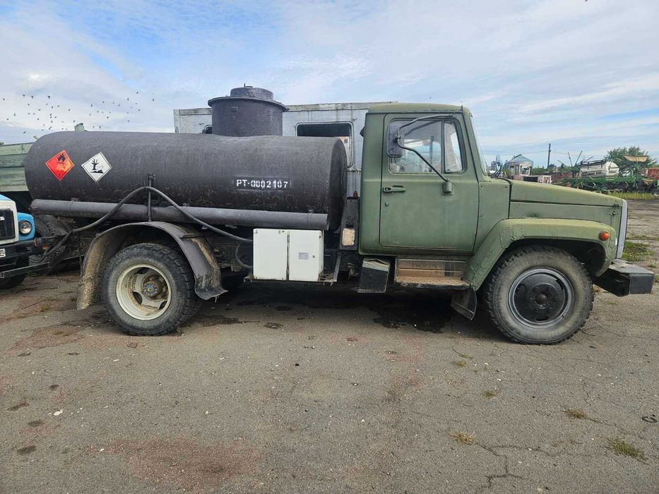 Автомобіль-паливозаправник ГАЗ-3307