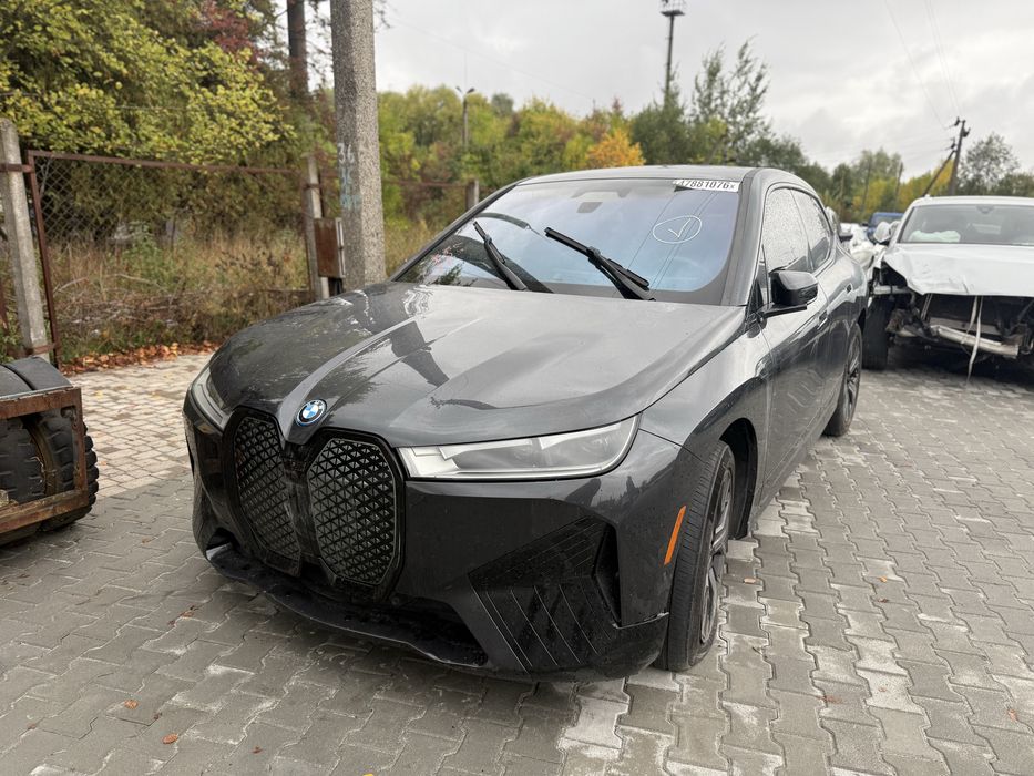 BMW IX Xdrive50 2024 в наявності