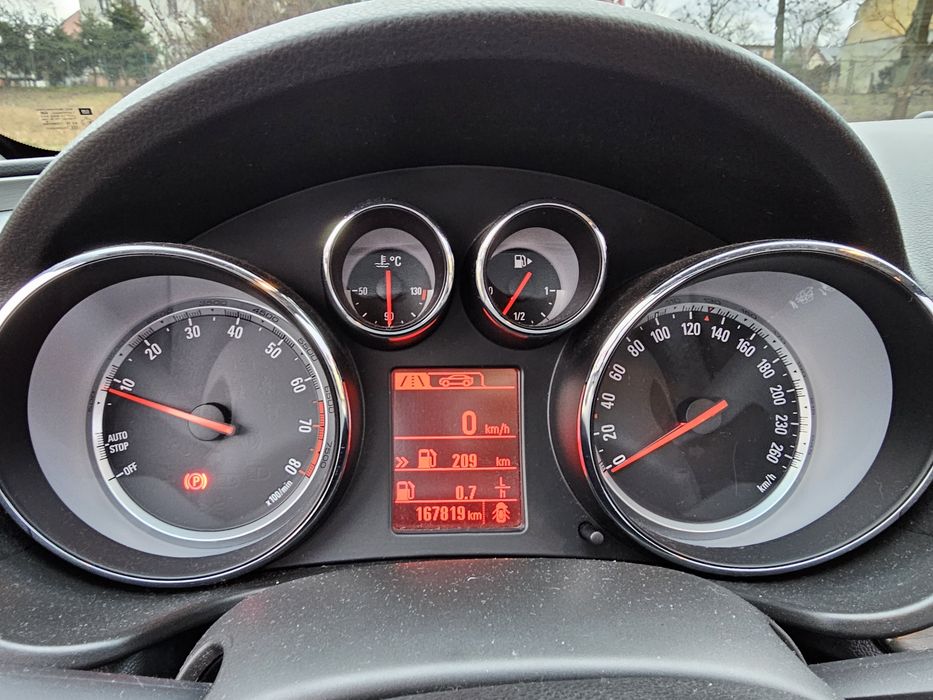 Opel Insignia 1.4 T LPG 2012