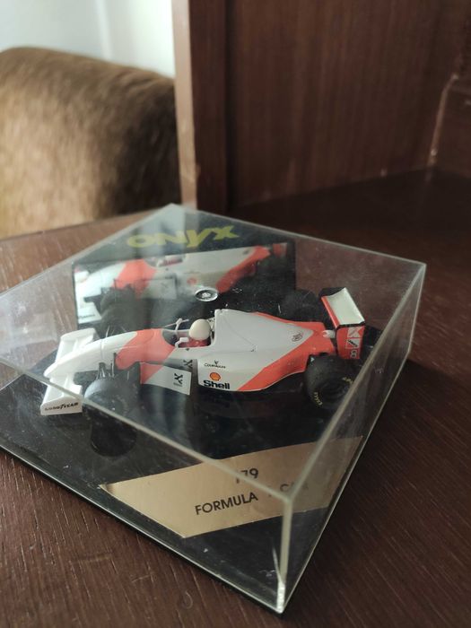 Carro Colecção ONYX 179 F1 McLaren #8 Ayrton Senna - 1/43 edição lim.