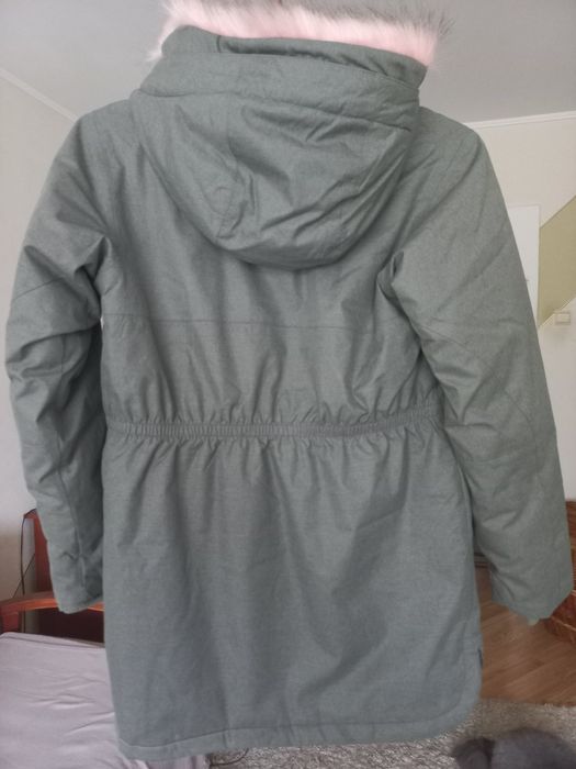 Продам куртку Columbia.