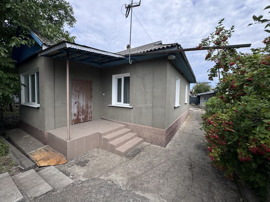 Продам будинок, м.Городок