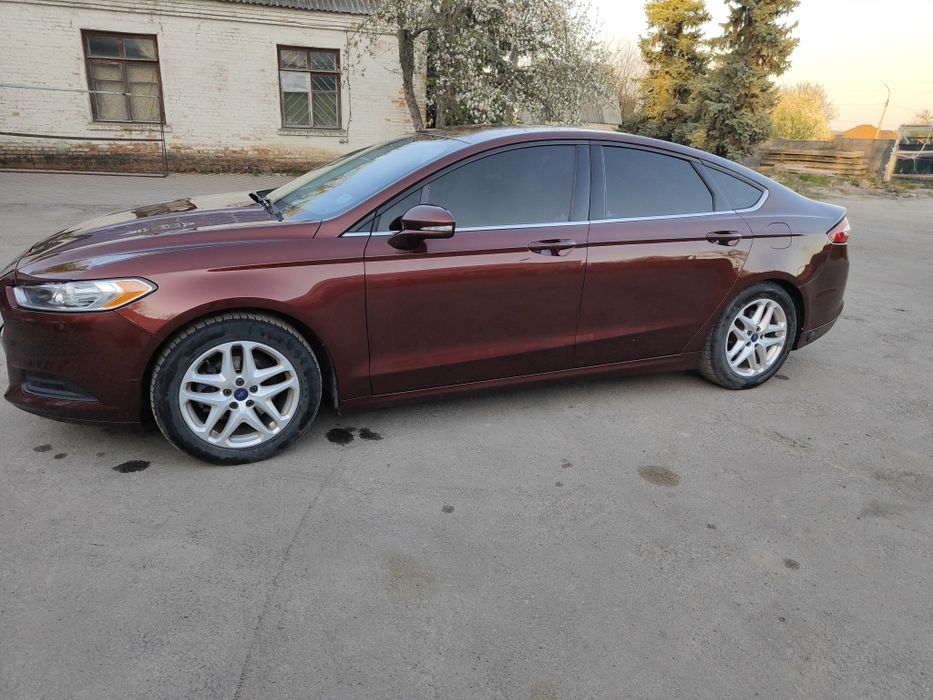 Продам Ford Fusion 2015 рік 2.5 GBO