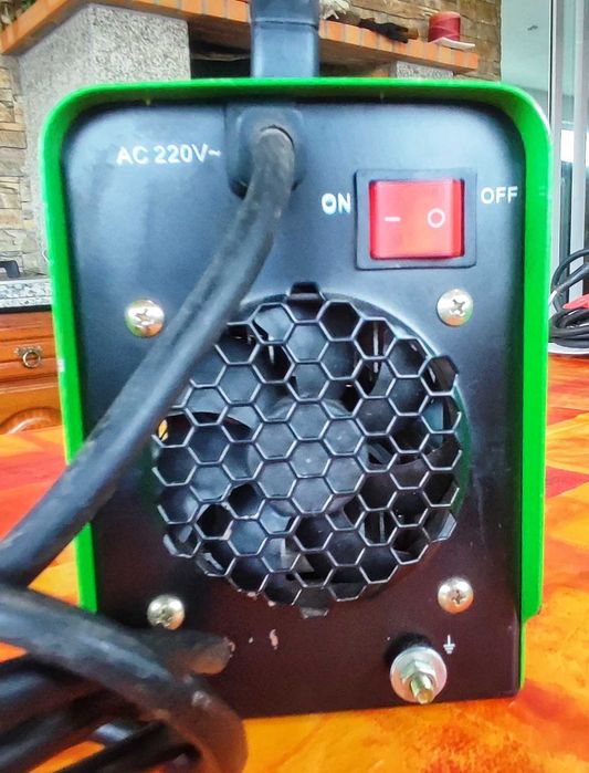 Máquina de Soldar Inverter Saurium MMA-200E