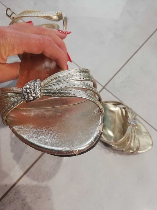 Buty bosaczki złote 36
