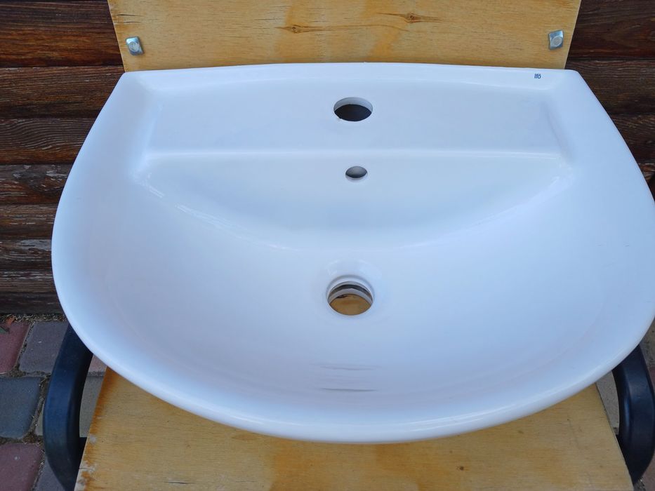 Умывальник cersanit