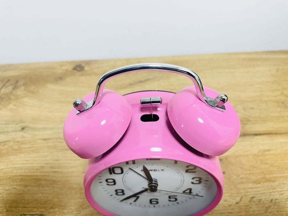 Duży tradycyjny budzik zegar z podświetleniem głośny