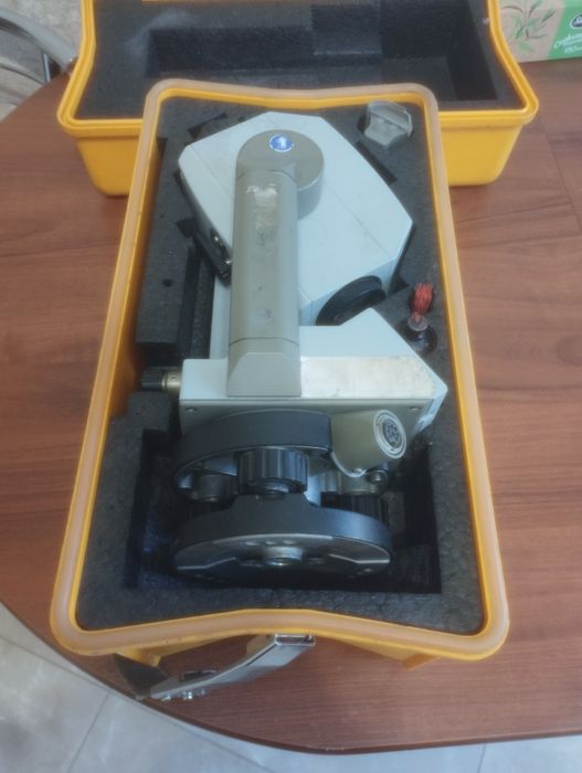 Електронний тахеометр Zeiss Elta 50R