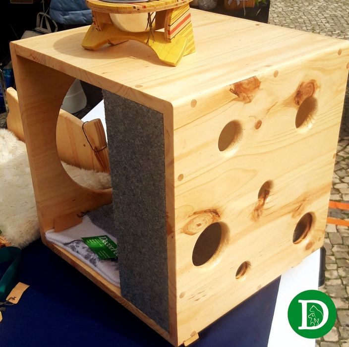 Móvel para gato/arranhador/cama